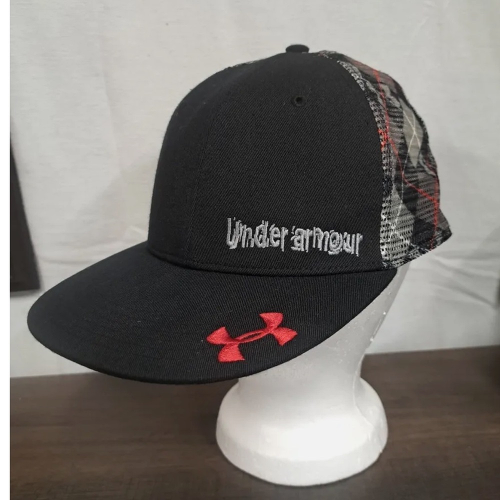 Under Armour Sport Mesh Fitted Cap Heat Gear Men’s Size 7 3/8